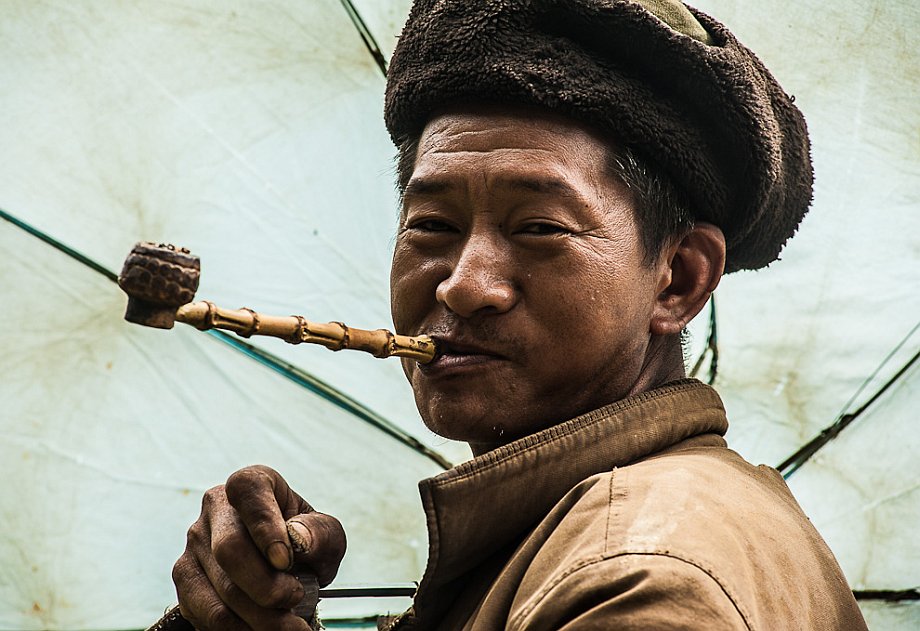 Pasterz z Bingzhongluo (Yunnan (Chiny) 2012, część 2/2)